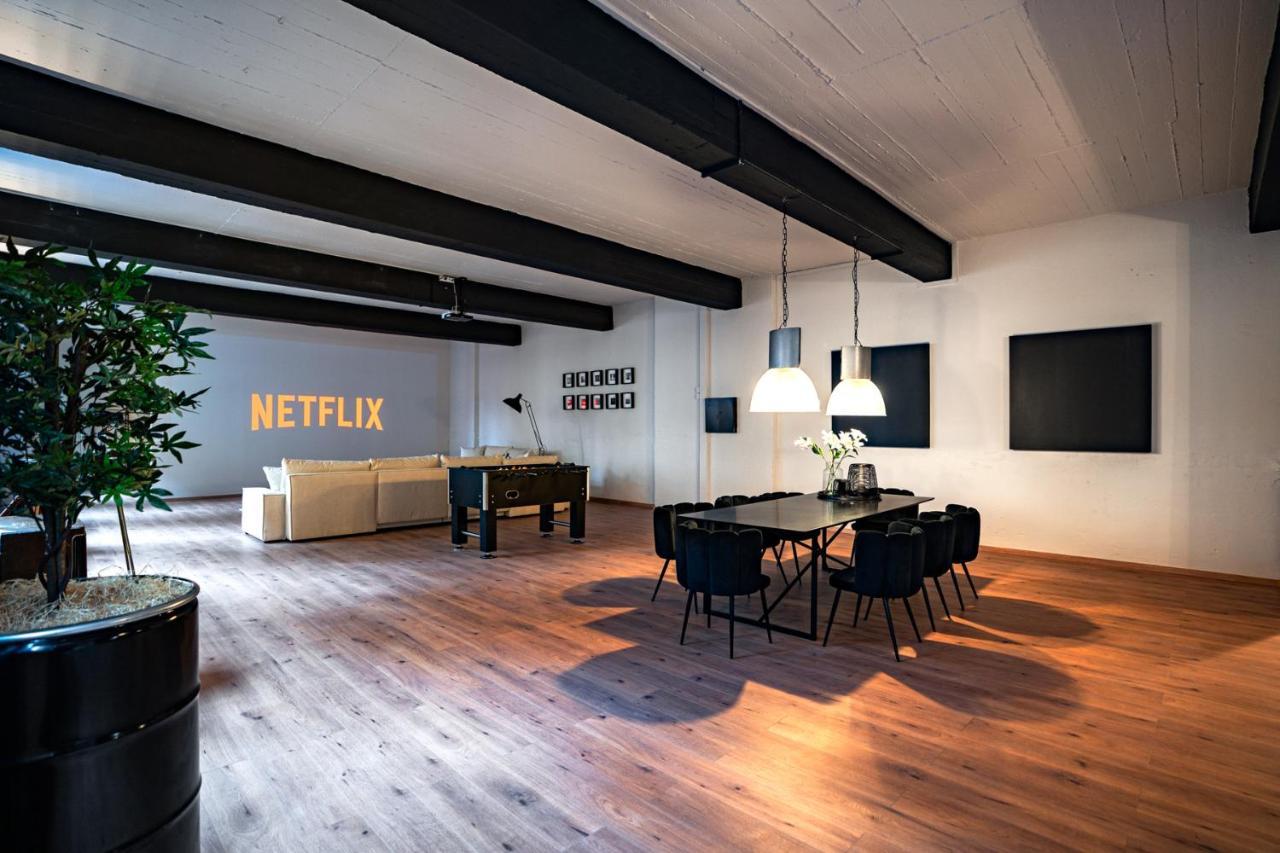 Design Loft - 200Qm2 - Heimkino - Bestlage - Parkplatz Wiesbaden Esterno foto
