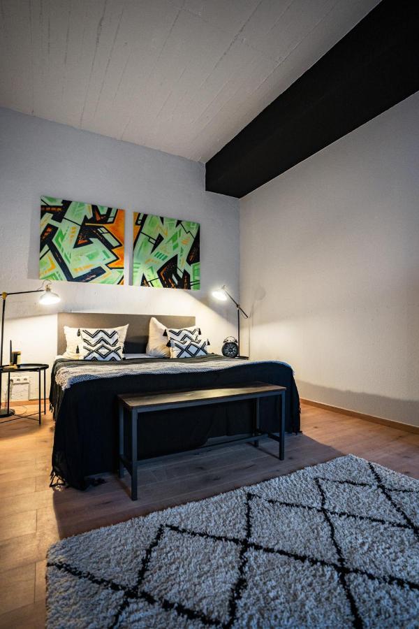 Design Loft - 200Qm2 - Heimkino - Bestlage - Parkplatz Wiesbaden Esterno foto