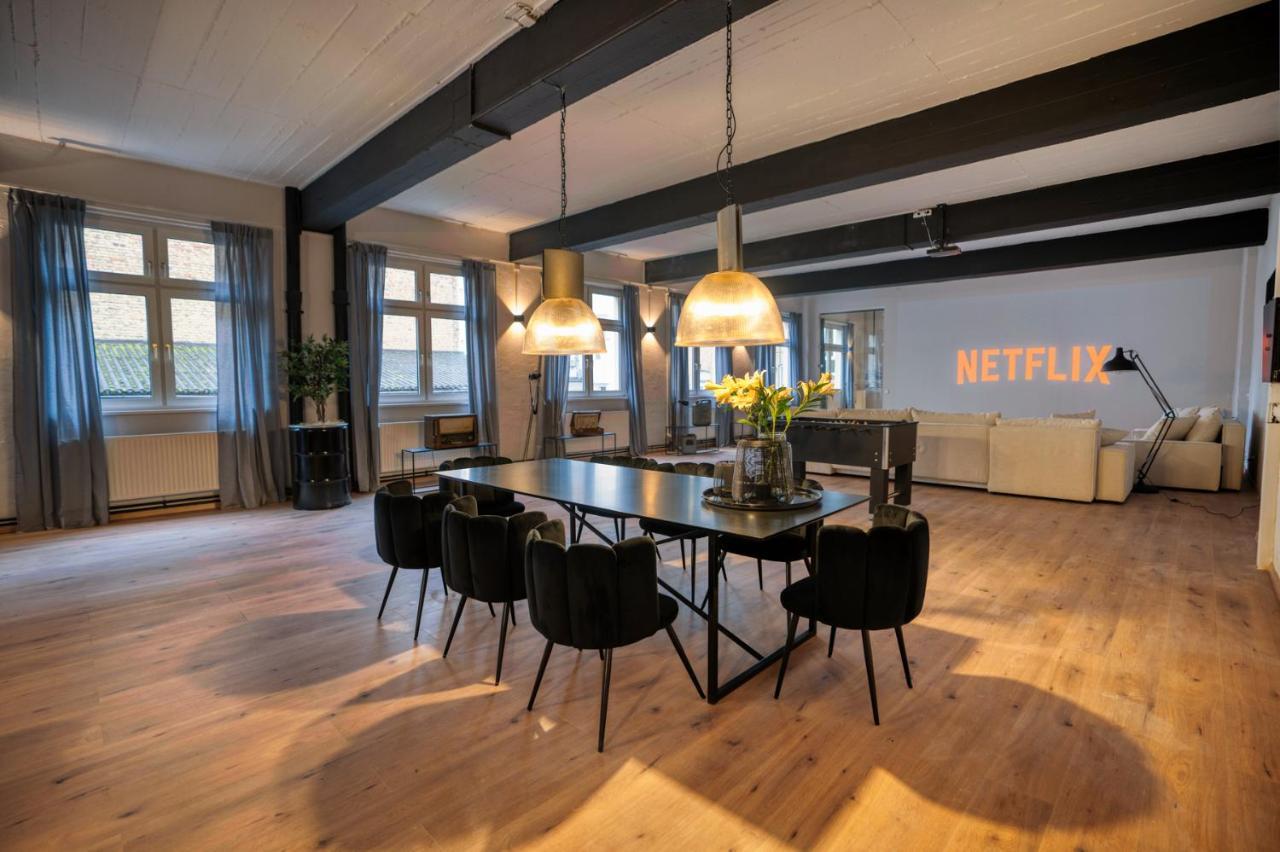 Design Loft - 200Qm2 - Heimkino - Bestlage - Parkplatz Wiesbaden Esterno foto